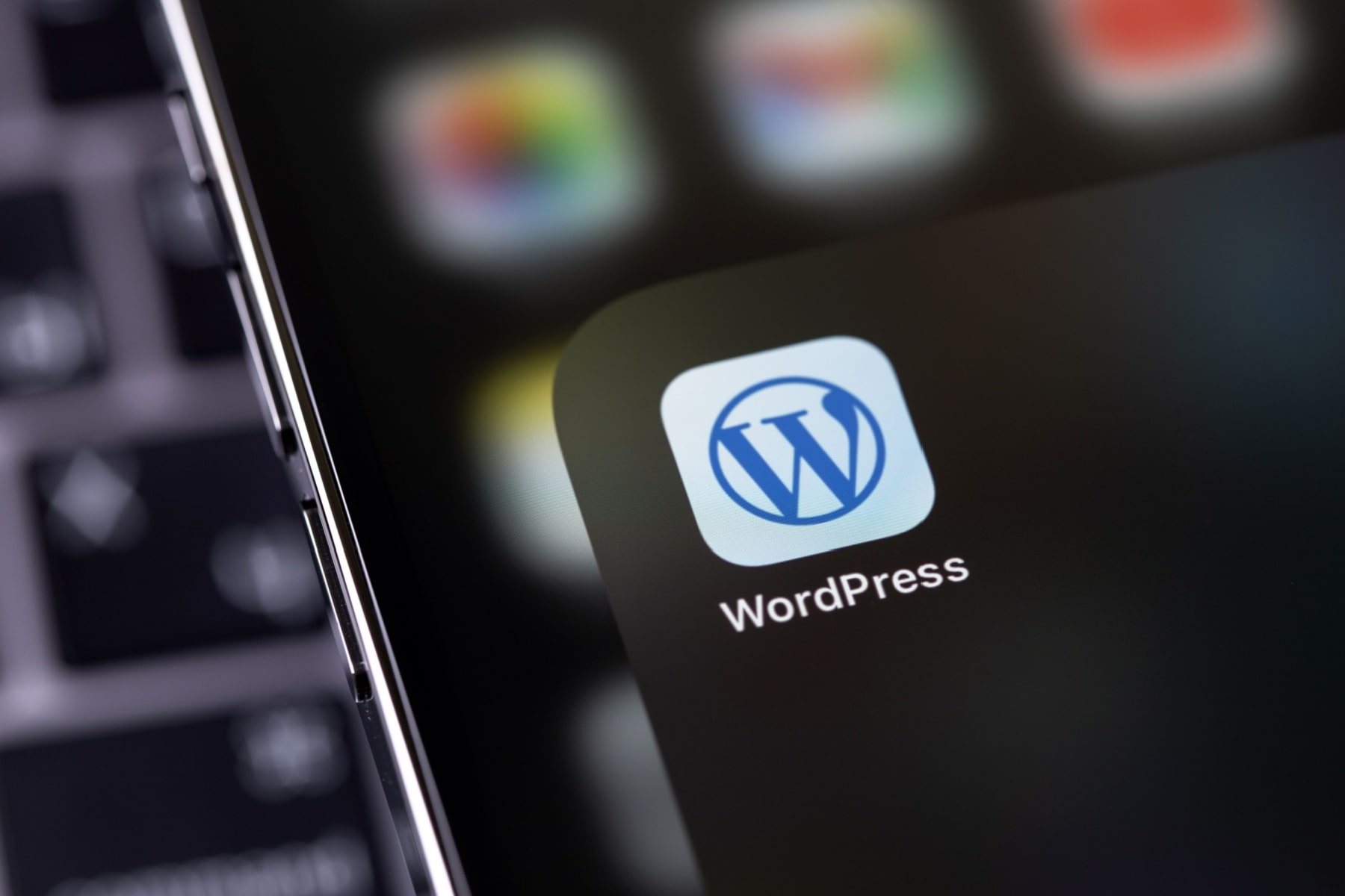 The Best 8 AI Plugins for WordPress in 2025 - Louis Websdale
